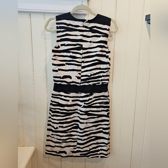 Hugo Boss Women Black Ivory Zebra Dress Size 2 Silk Cocktail Party $595 - Picture 6 of 12